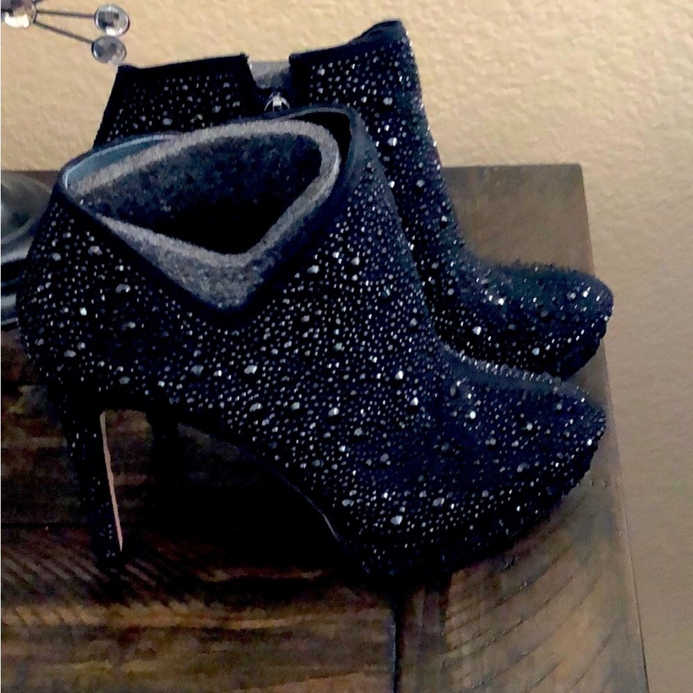 Jessica Simpson Black Beaded Booties